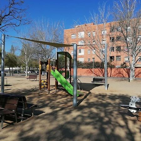 Piso Pl 2B, 20Min Plaza Cataluna 산트 아드리아 데 베소스 외부 사진