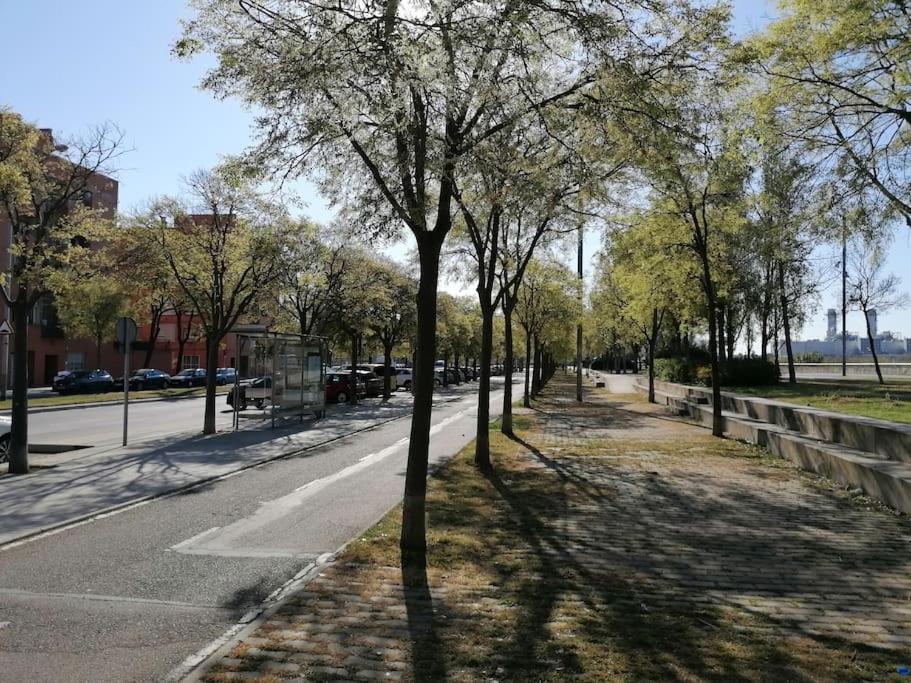 Piso Pl 2B, 20Min Plaza Cataluna 산트 아드리아 데 베소스 외부 사진