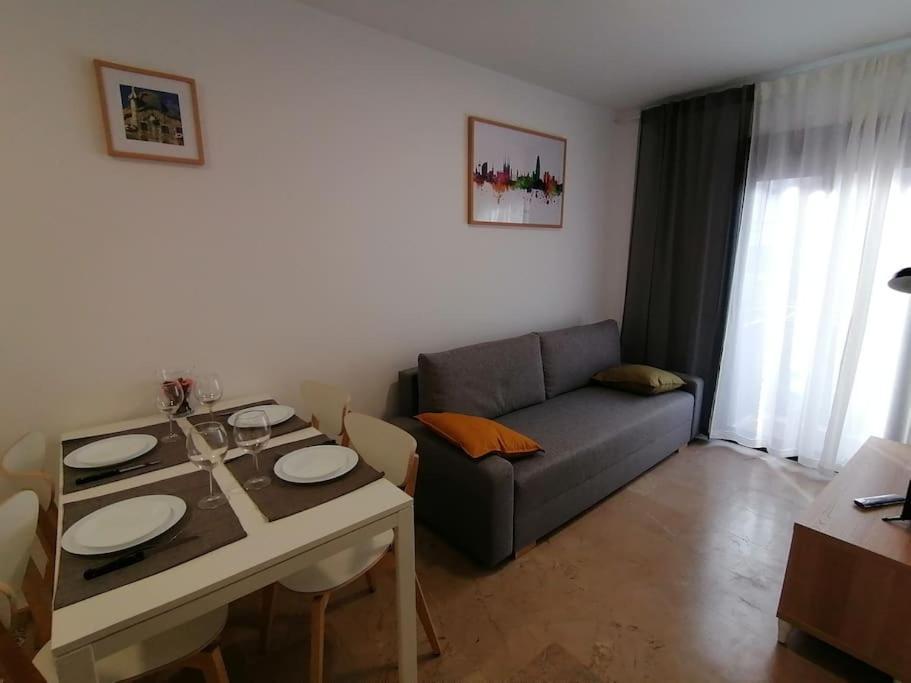 Piso Pl 2B, 20Min Plaza Cataluna 산트 아드리아 데 베소스 외부 사진