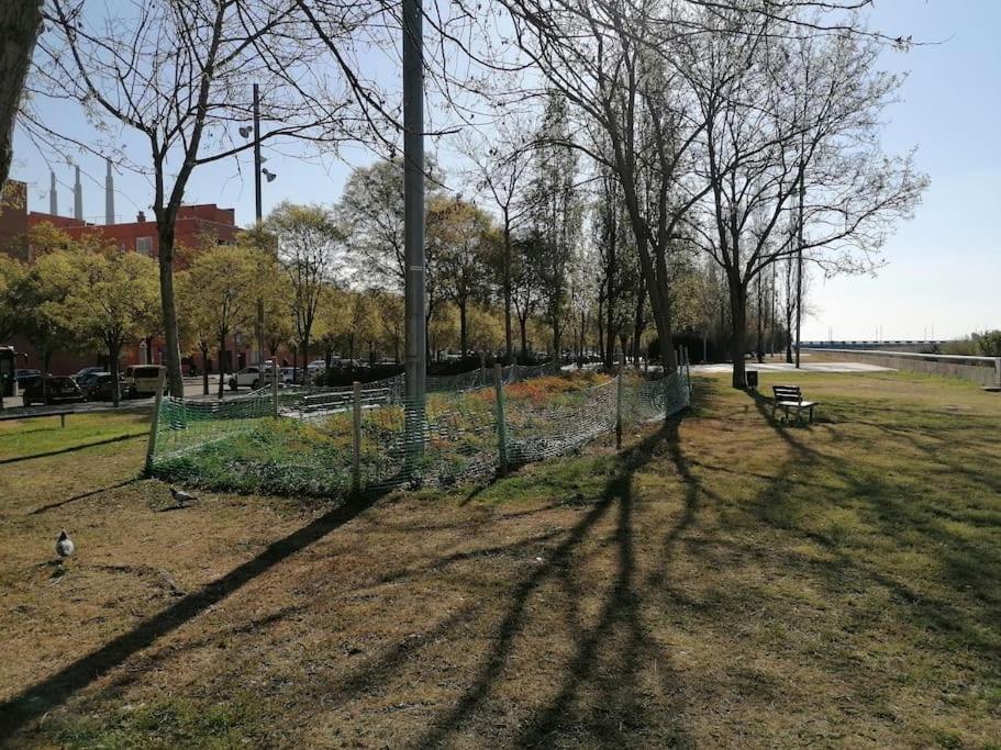 Piso Pl 2B, 20Min Plaza Cataluna 산트 아드리아 데 베소스 외부 사진