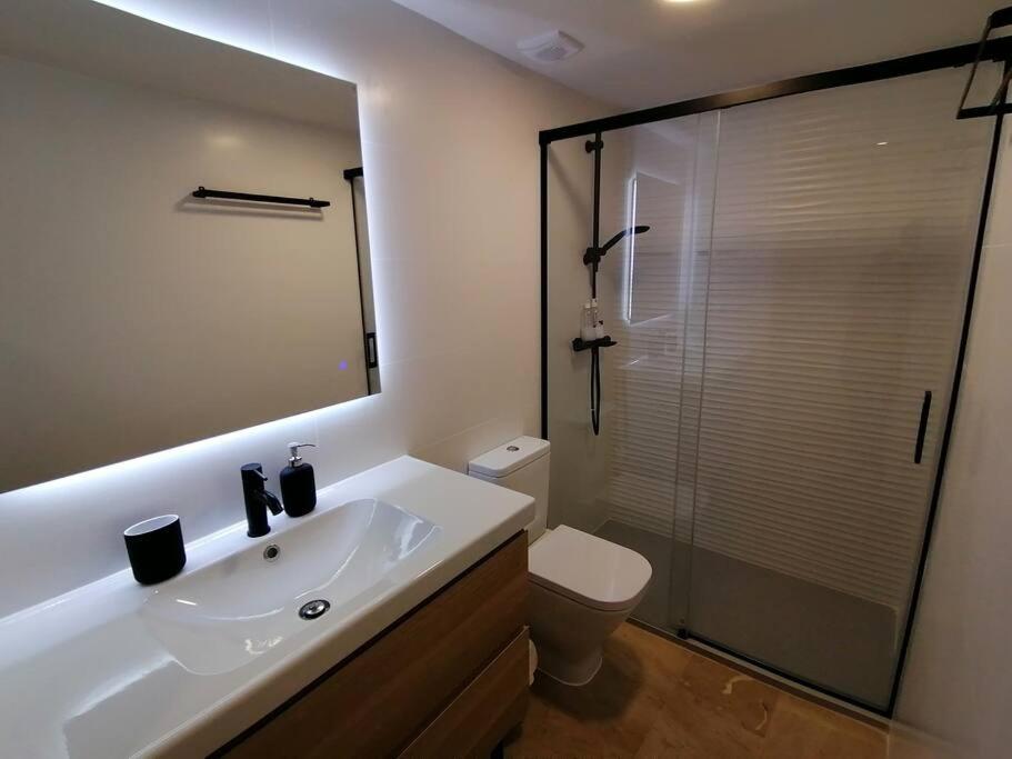 Piso Pl 2B, 20Min Plaza Cataluna 산트 아드리아 데 베소스 외부 사진